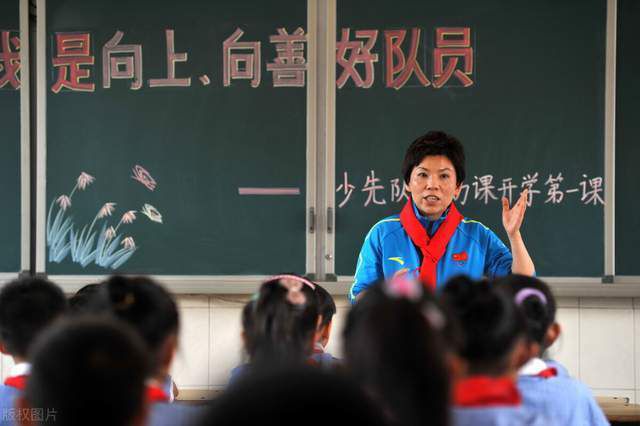 姐姐的制服诱惑